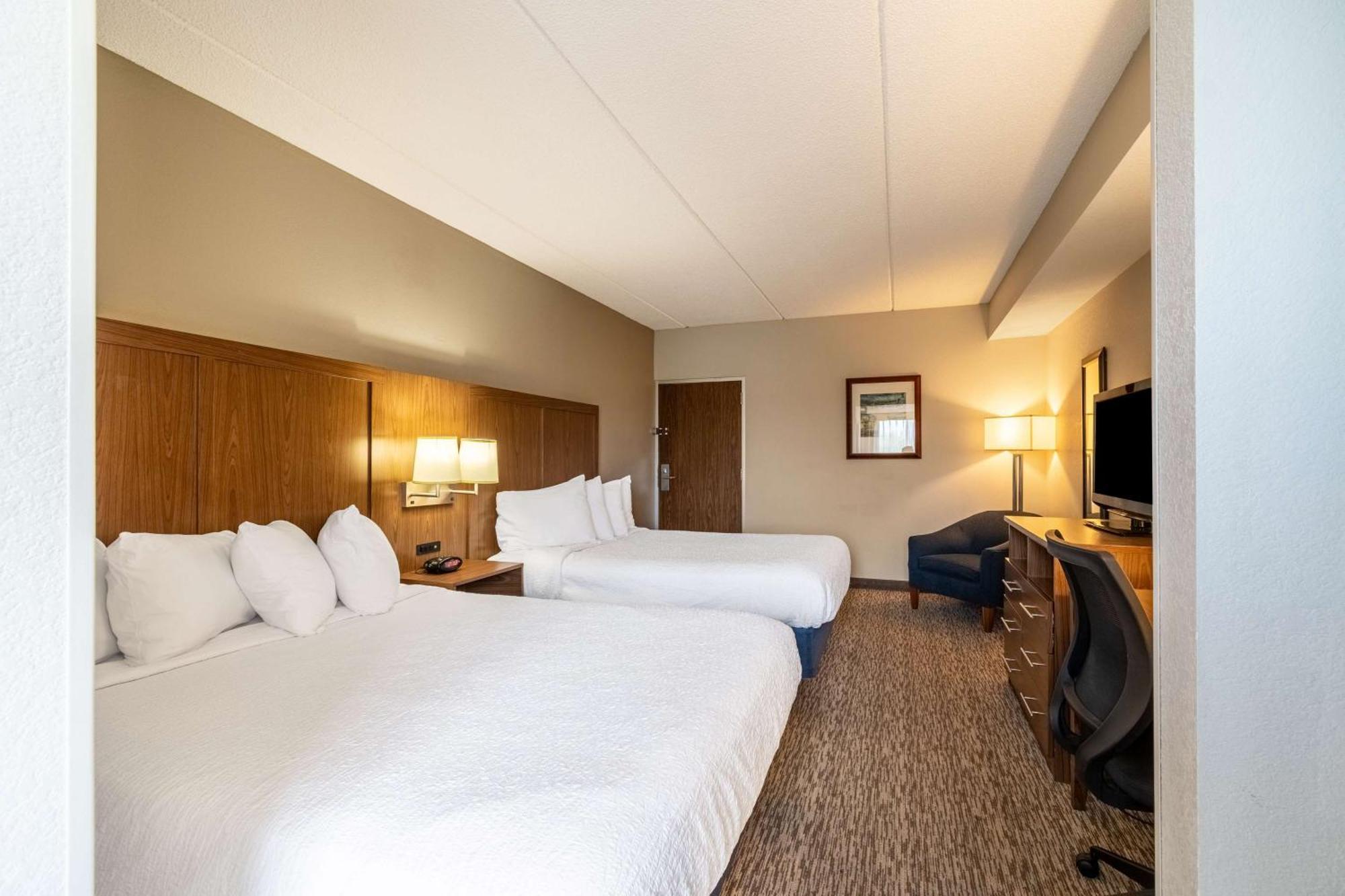 Best Western Bridgeview Hotel Superior Exterior photo