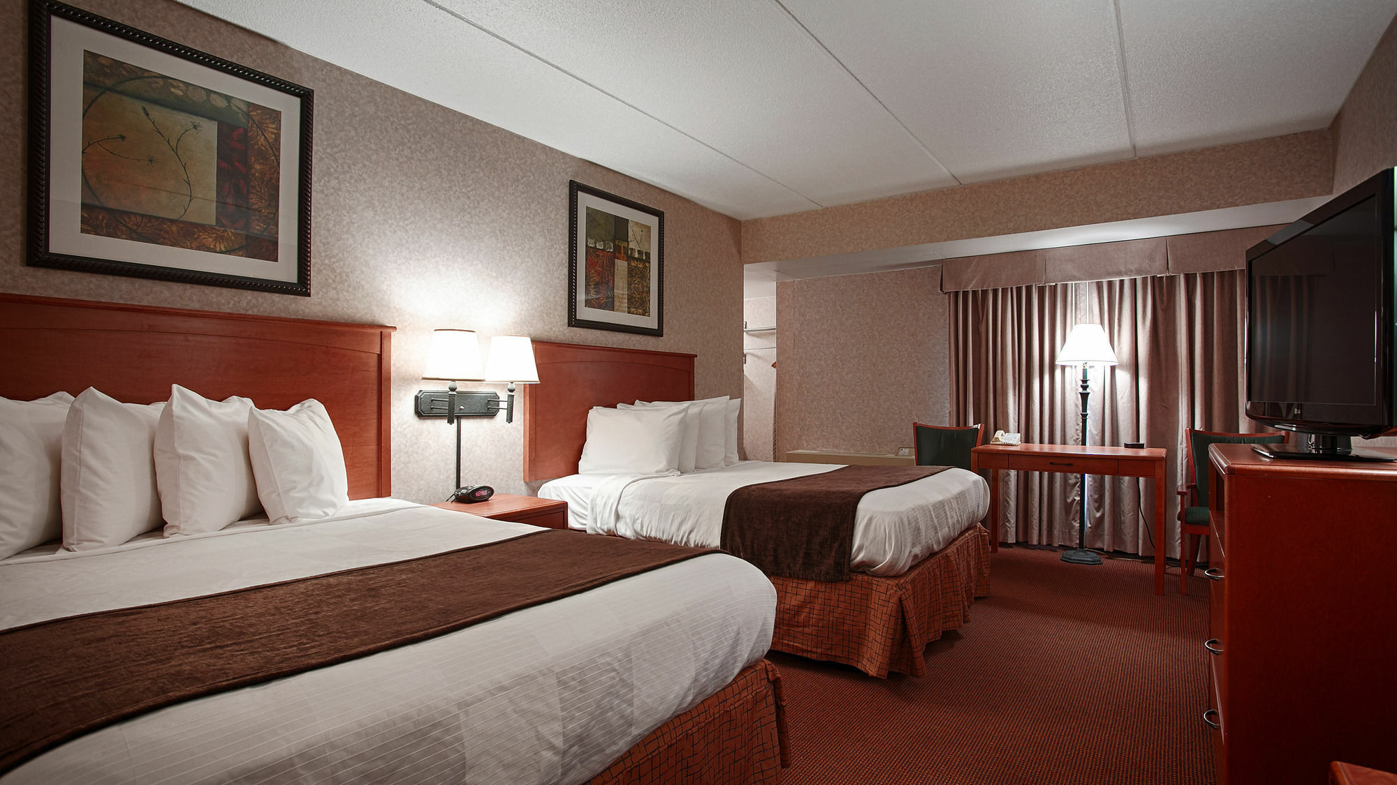 Best Western Bridgeview Hotel Superior Exterior photo